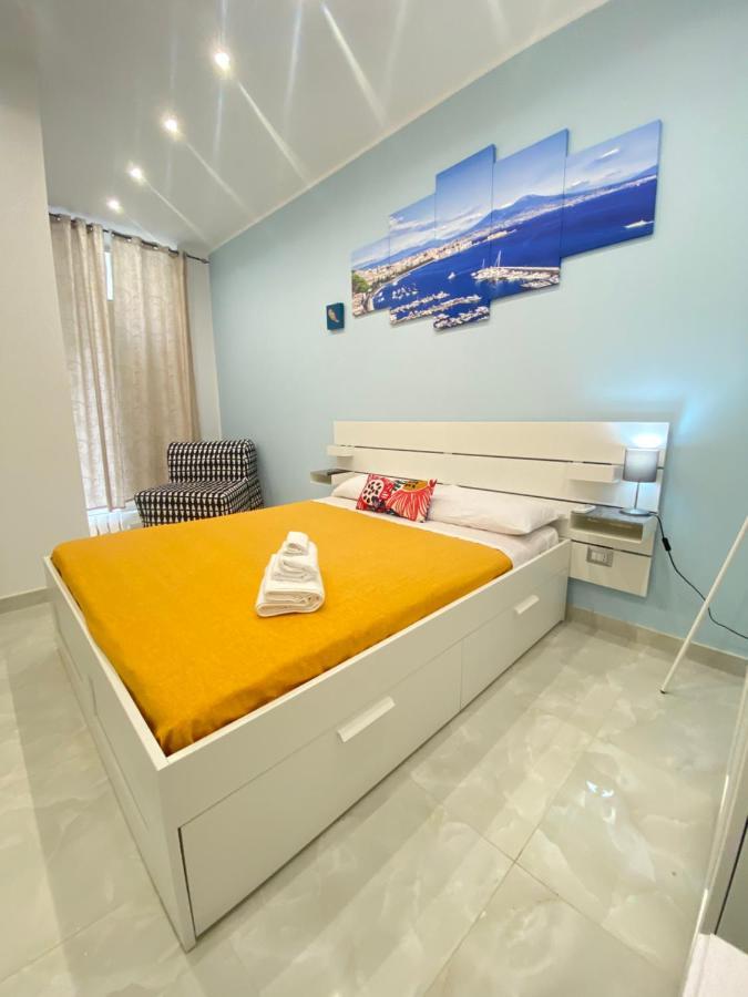 Il Vicoletto Hotell Neapel Exteriör bild
