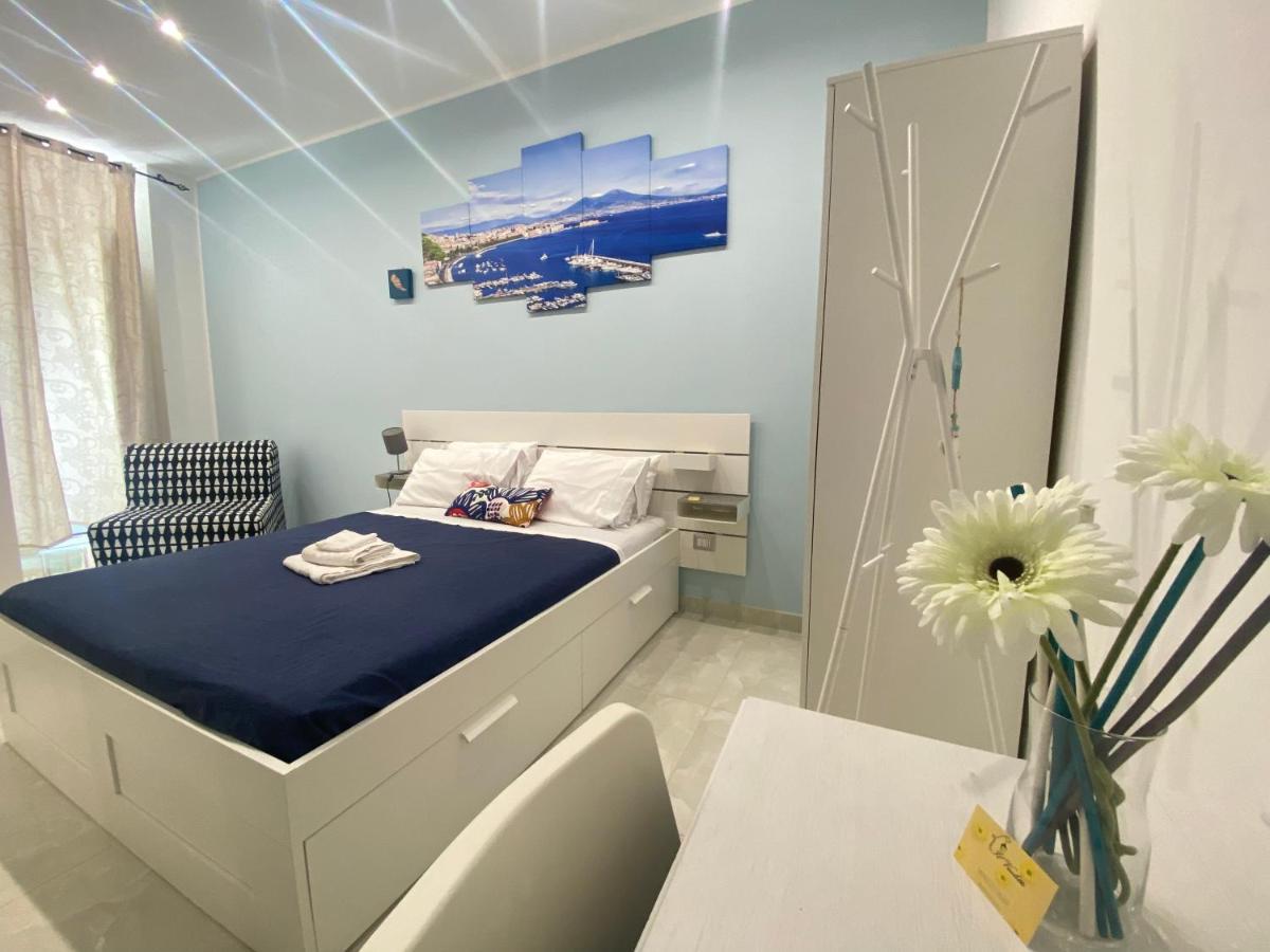 Il Vicoletto Hotell Neapel Exteriör bild