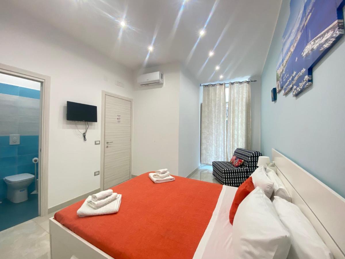 Il Vicoletto Hotell Neapel Exteriör bild