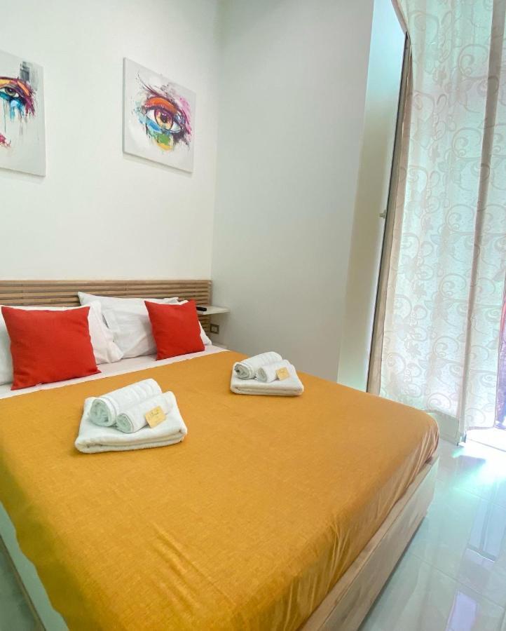 Il Vicoletto Hotell Neapel Exteriör bild